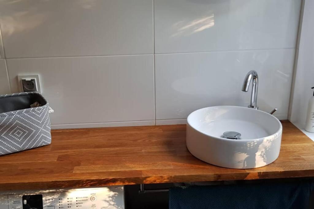 Nadmorskie Chwile - Apartament กดัญสก์ ภายนอก รูปภาพ